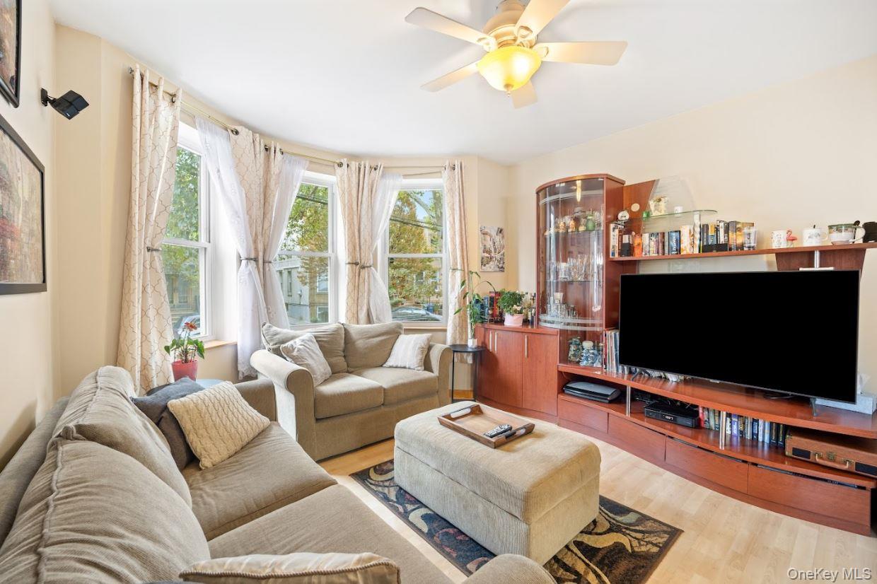 6185 Grove Street, Ridgewood, NY 11385