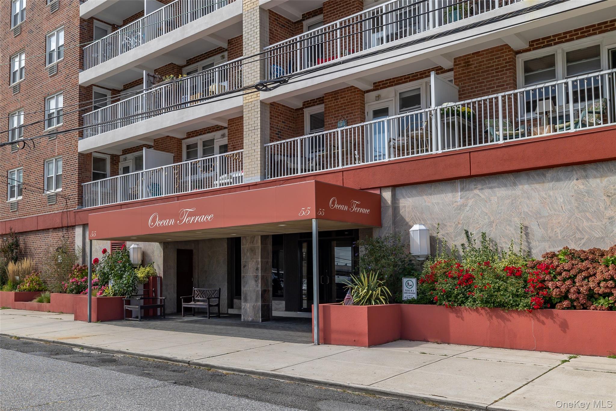55 Monroe Boulevard # 2H, Long Beach, NY 11561