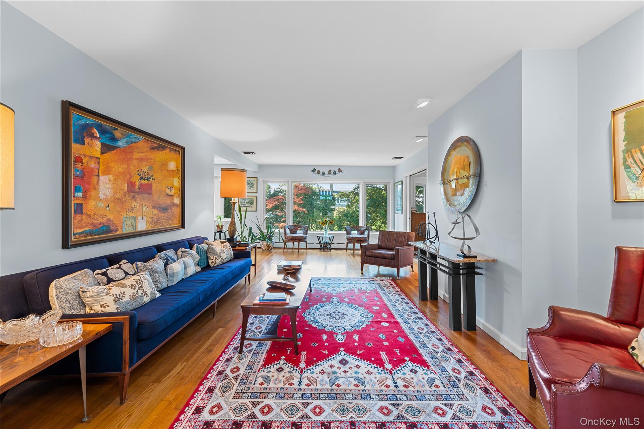 1 Willow Lane, Hewlett Harbor, NY 11557