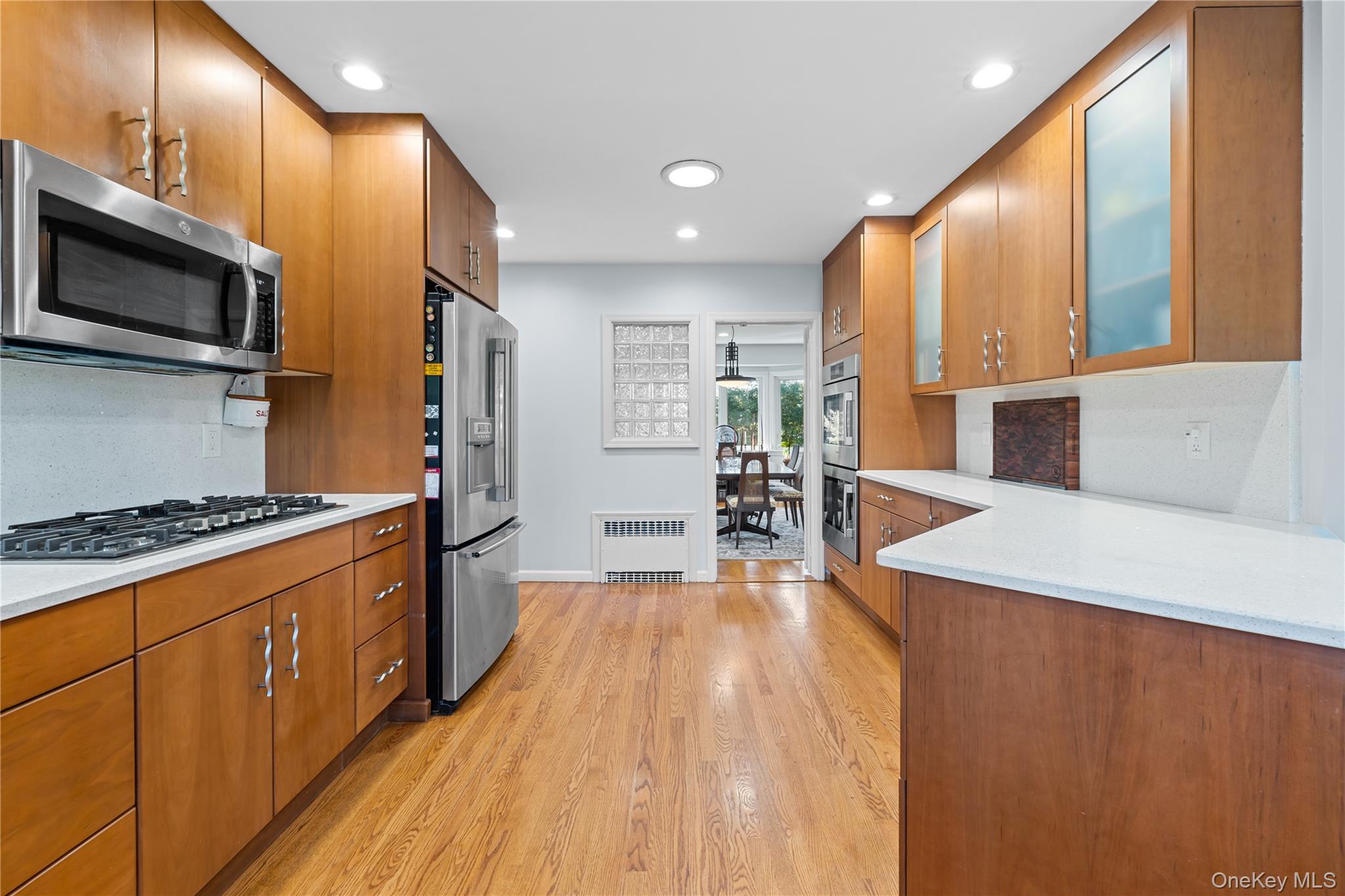 1 Willow Lane, Hewlett Harbor, NY 11557