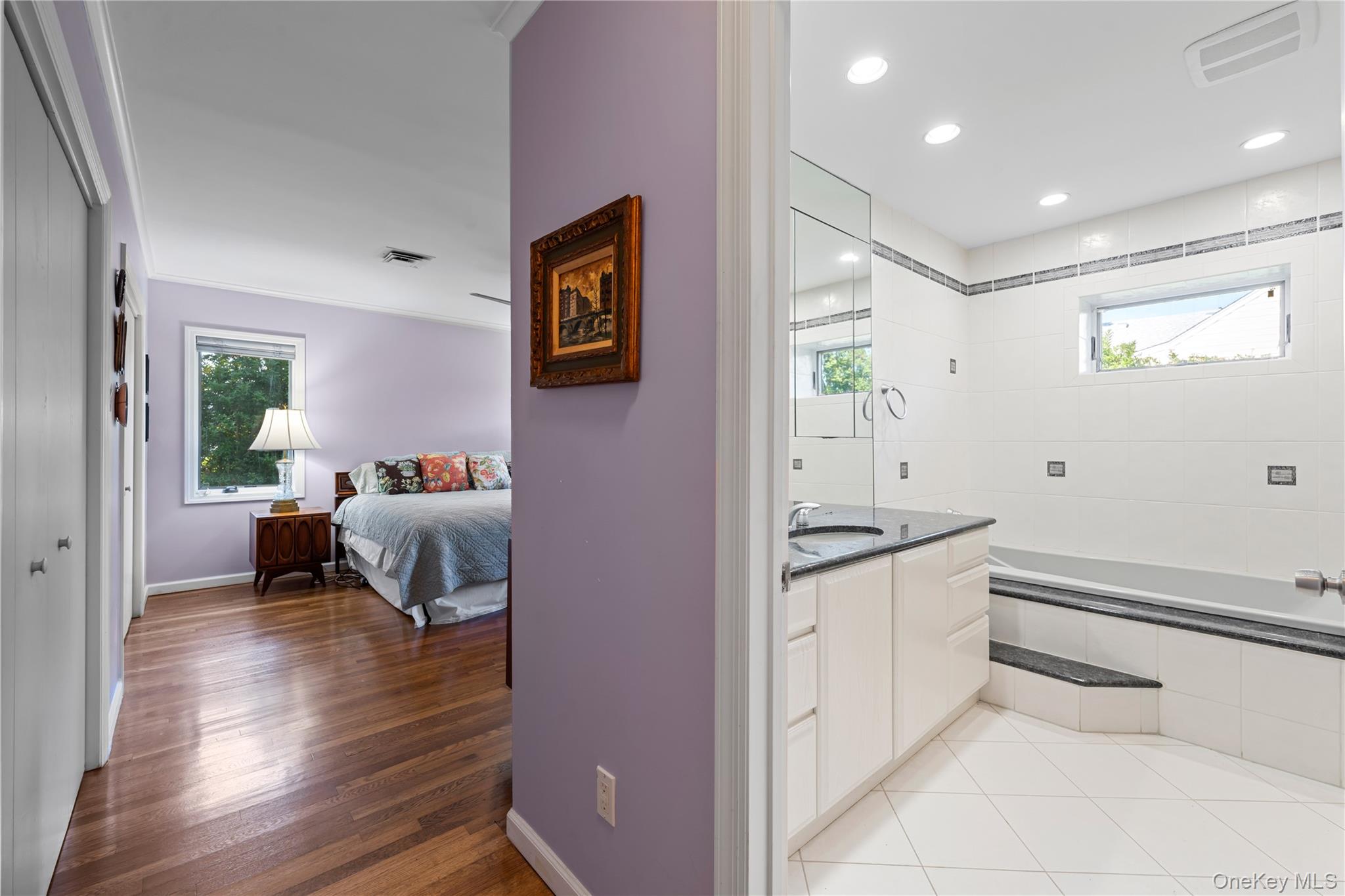 1 Willow Lane, Hewlett Harbor, NY 11557