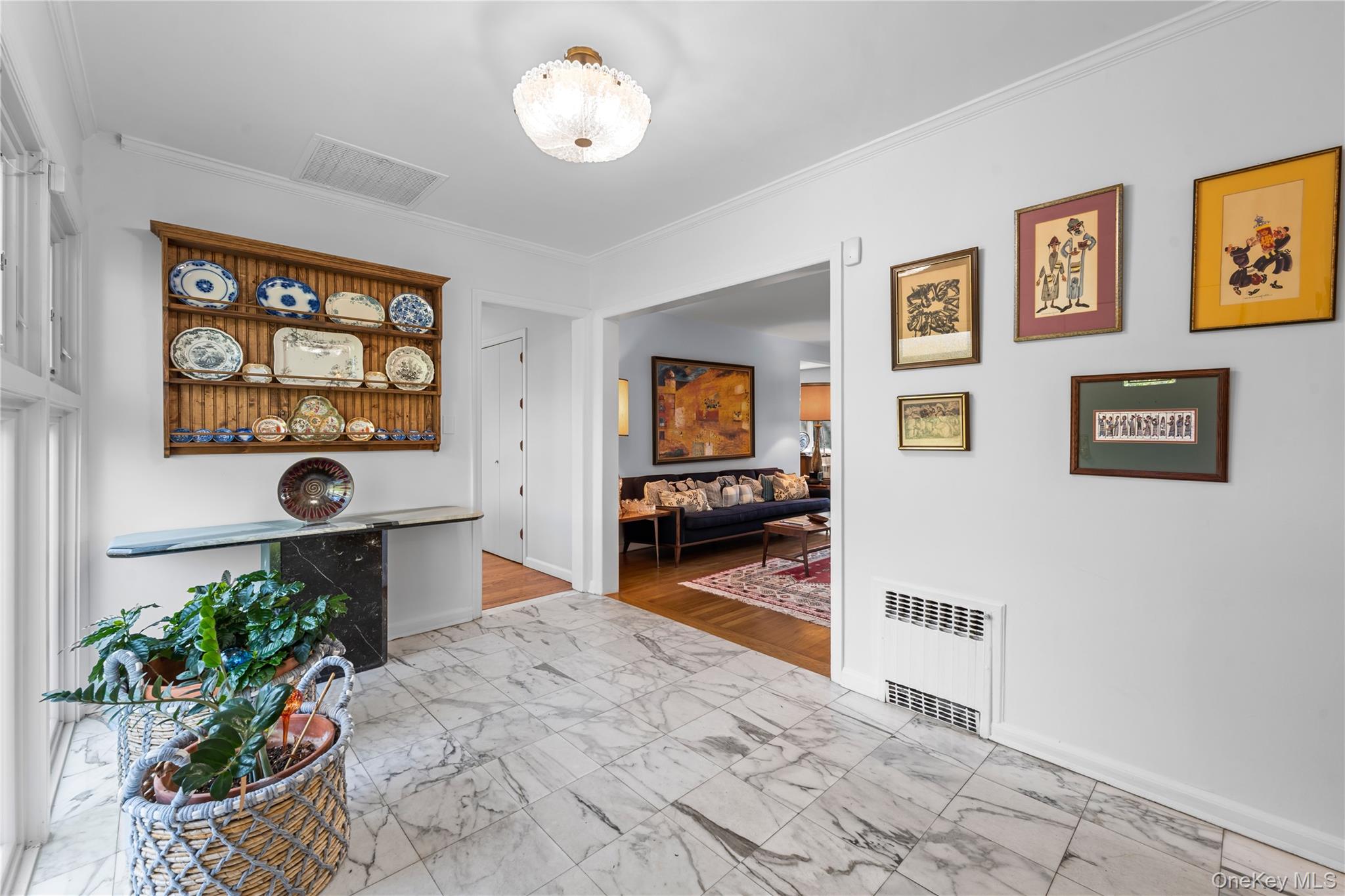 1 Willow Lane, Hewlett Harbor, NY 11557