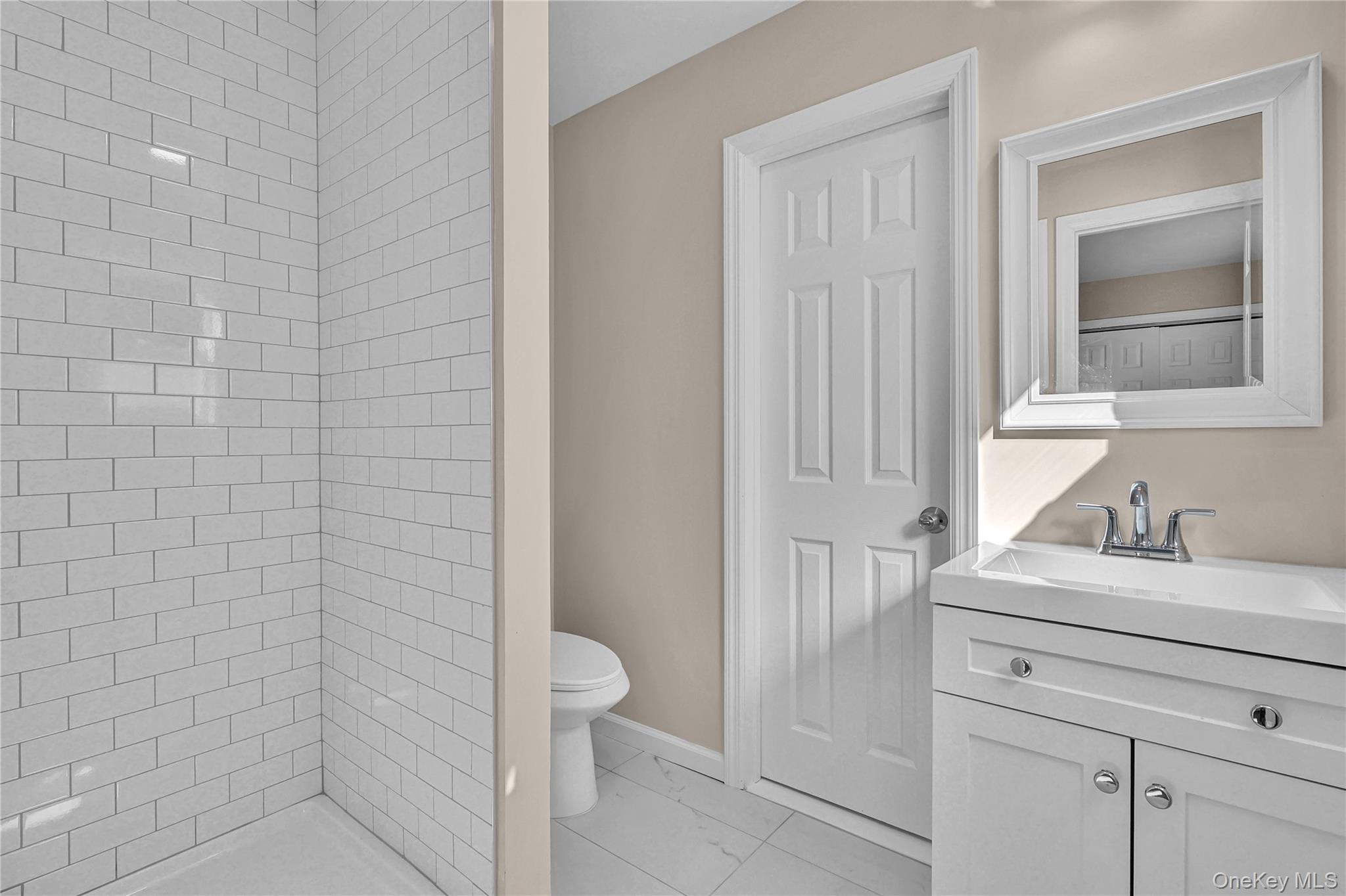 31 Fawn Lane W, South Setauket, NY 11720