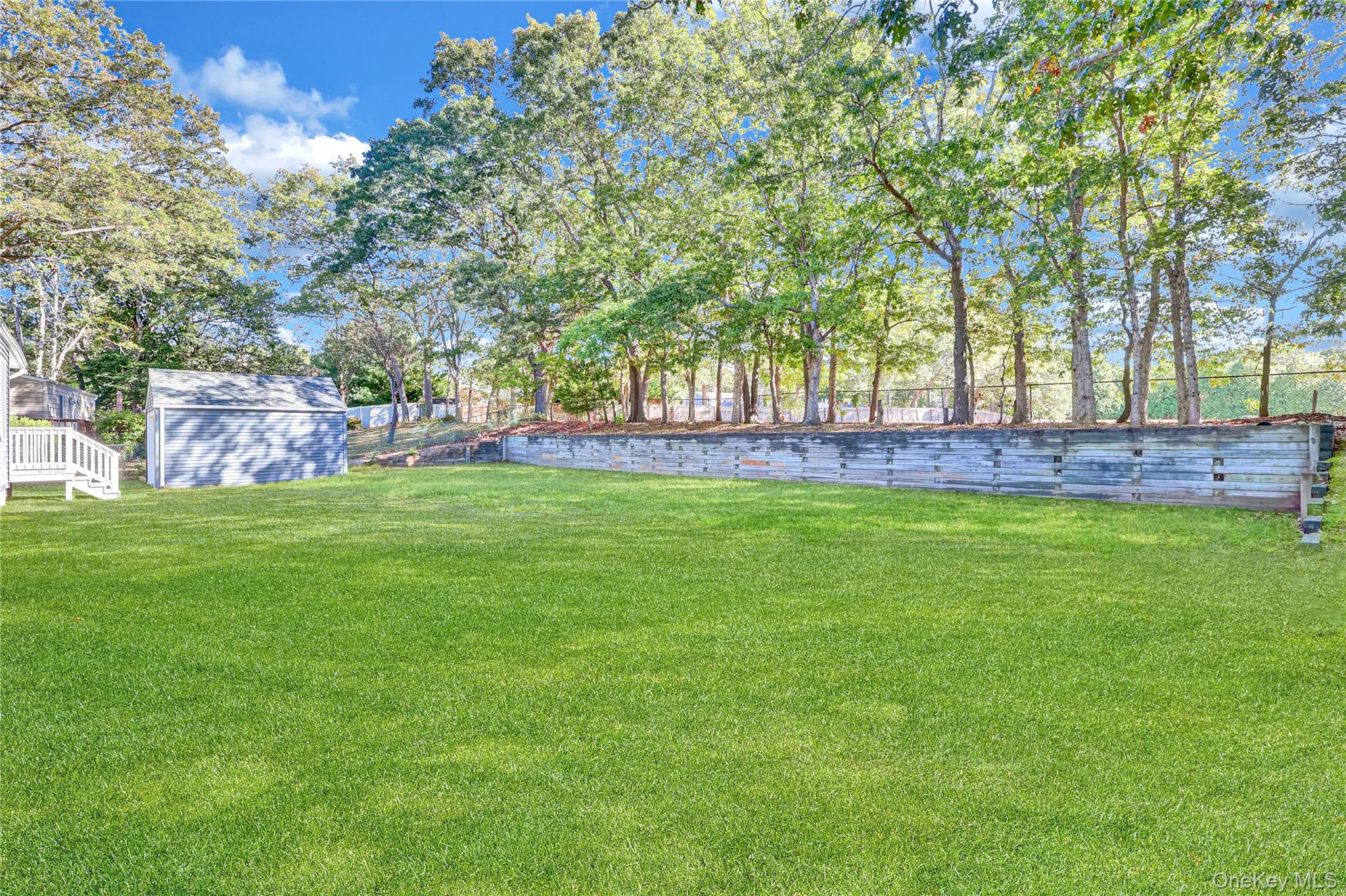 31 Fawn Lane W, South Setauket, NY 11720