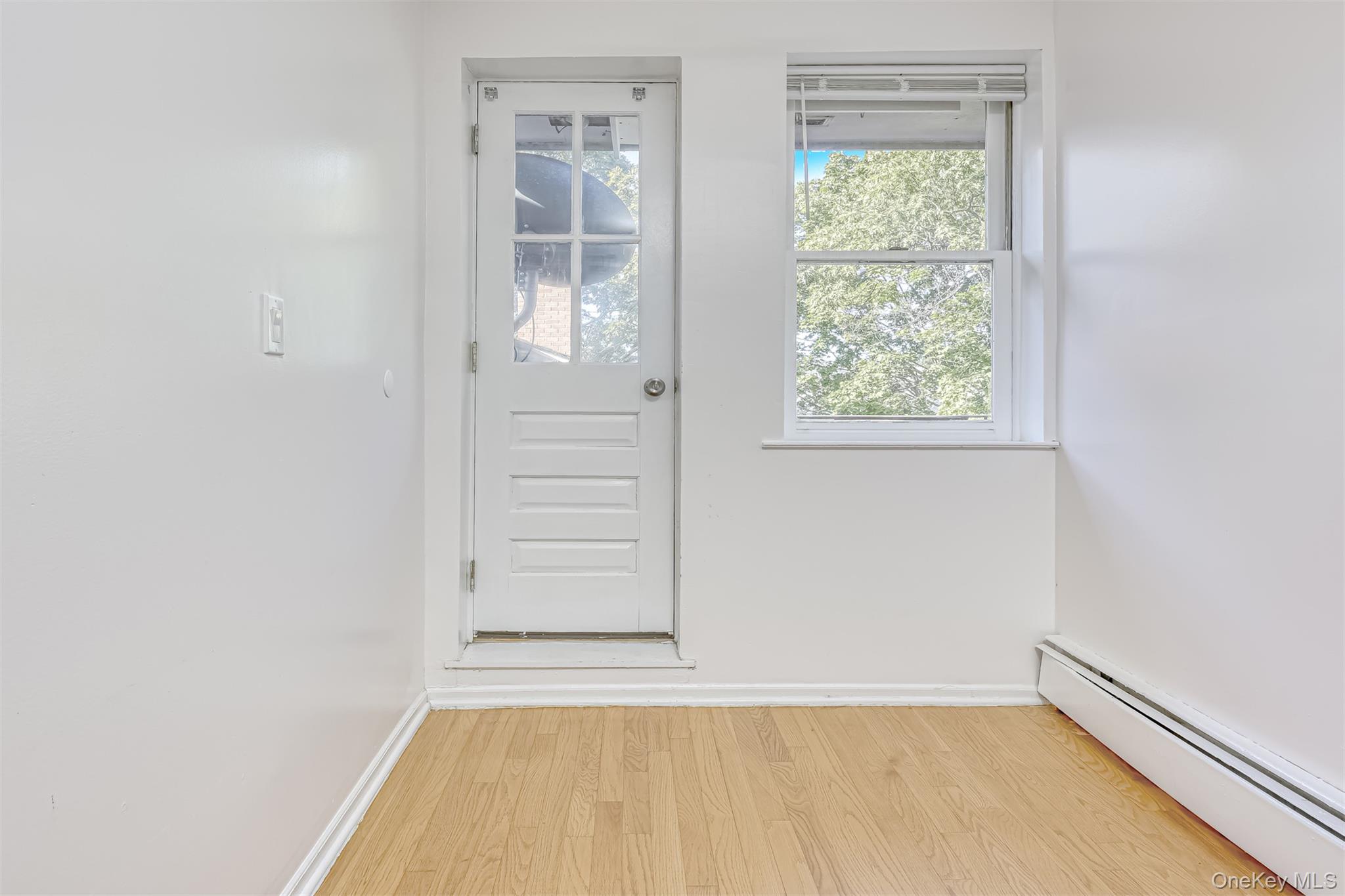 220 Kearsing Parkway # F, Monsey, NY 10952