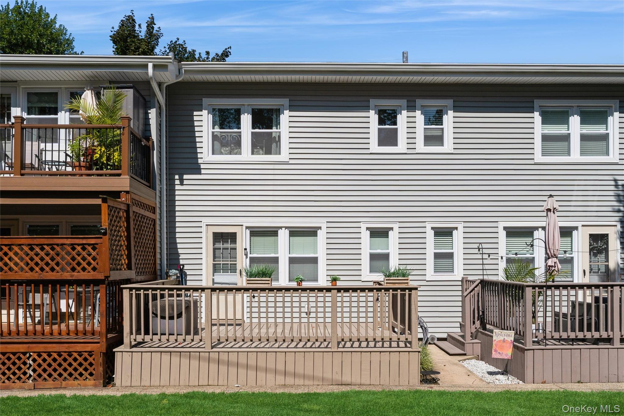 74 Finch Lane # 74, Islip, NY 11751