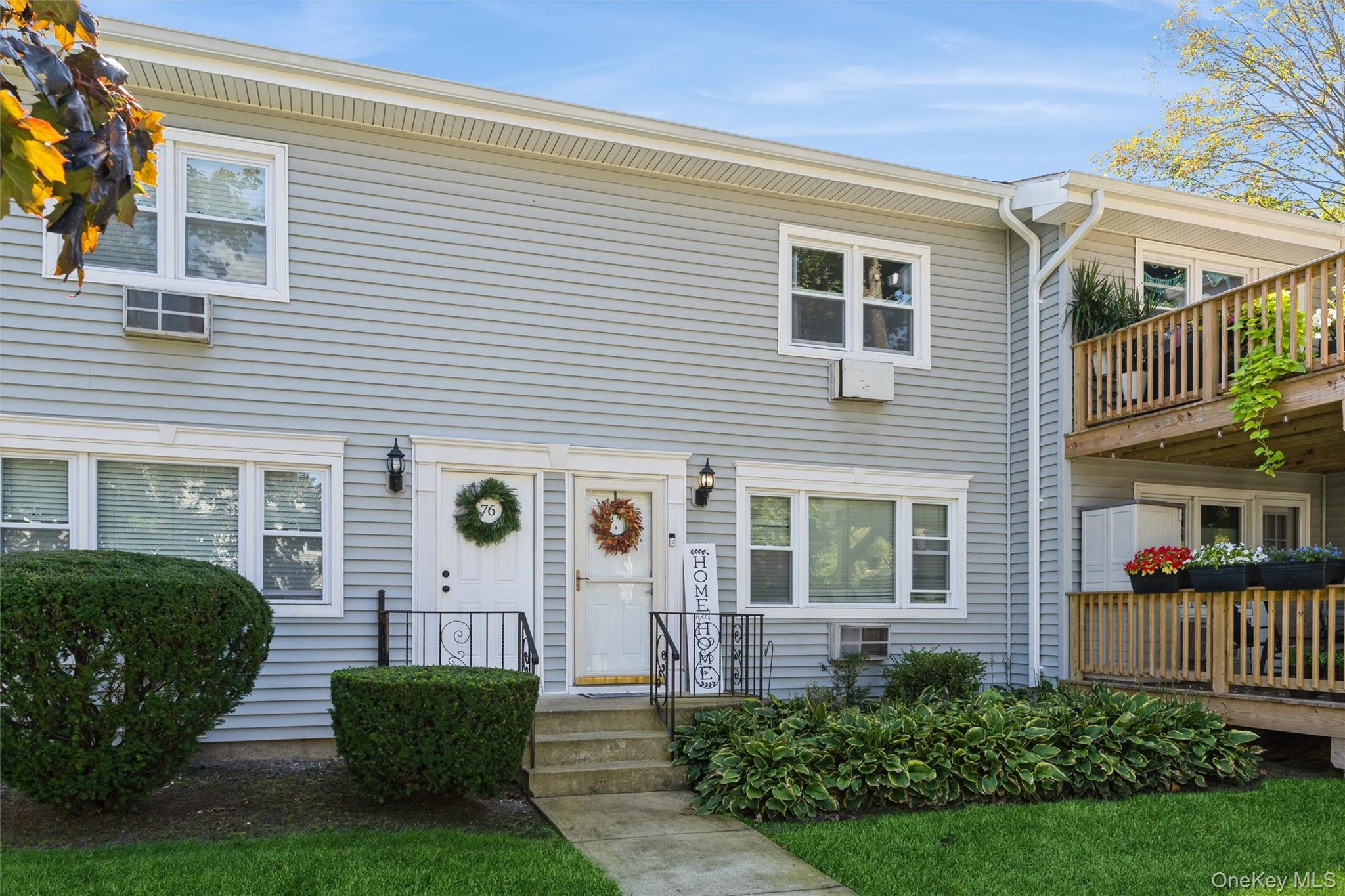 74 Finch Lane # 74, Islip, NY 11751