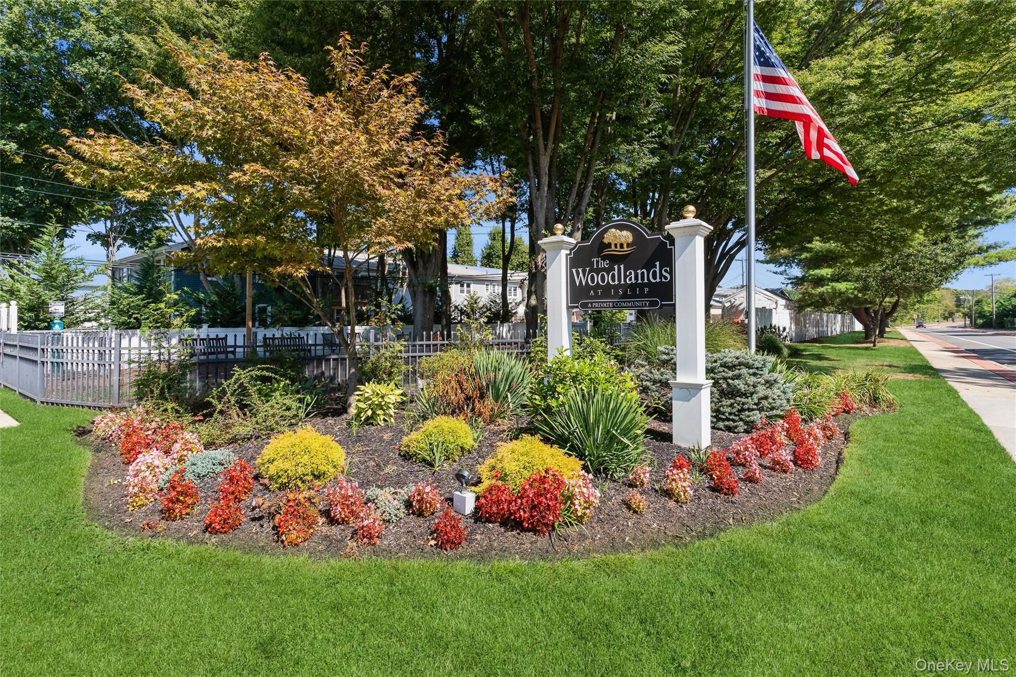 74 Finch Lane # 74, Islip, NY 11751