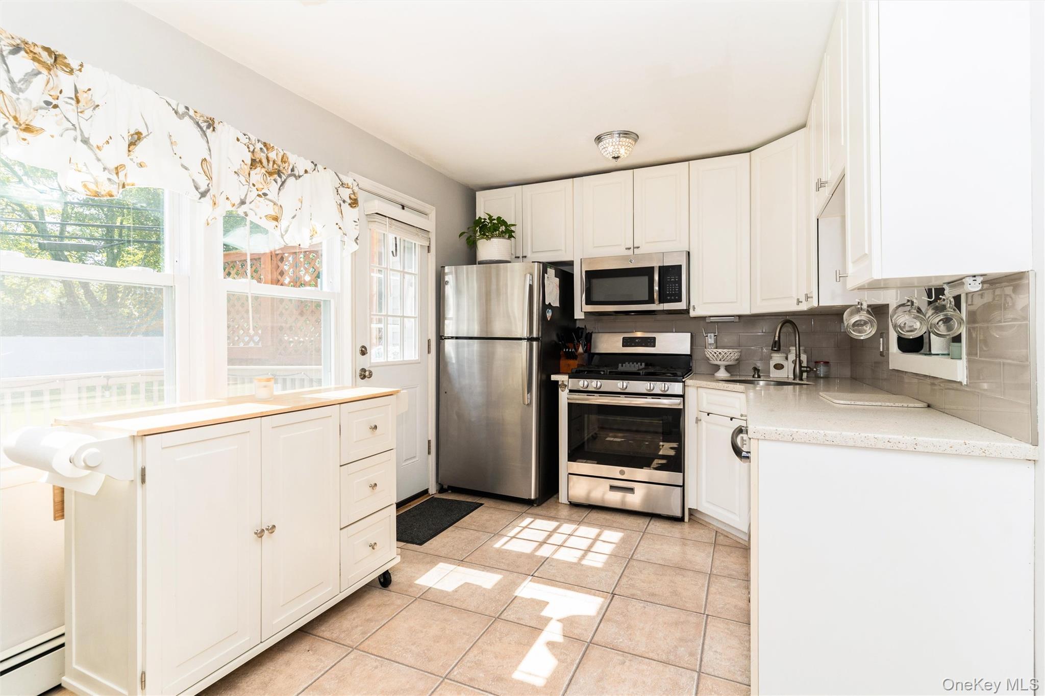 74 Finch Lane # 74, Islip, NY 11751