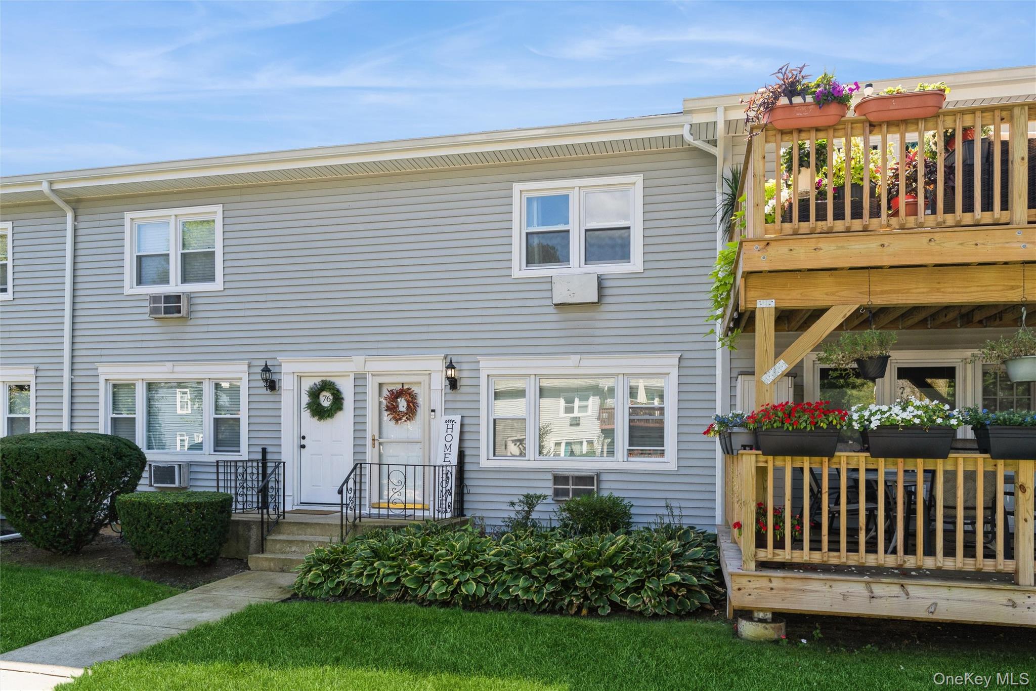 74 Finch Lane # 74, Islip, NY 11751