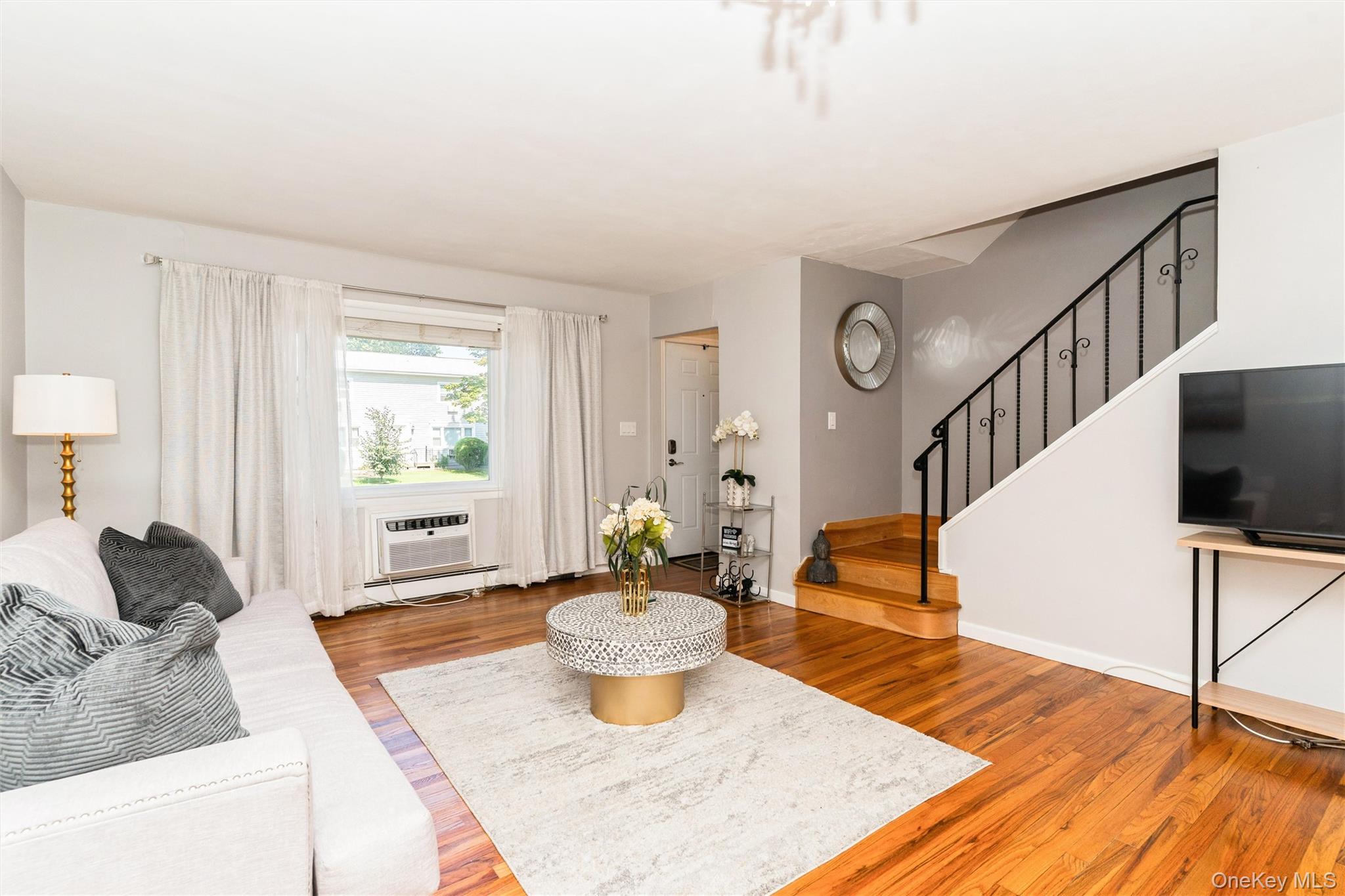 74 Finch Lane # 74, Islip, NY 11751