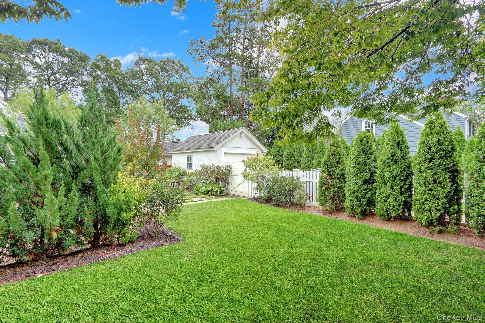 133 Nassau Avenue, Malverne, NY 11565