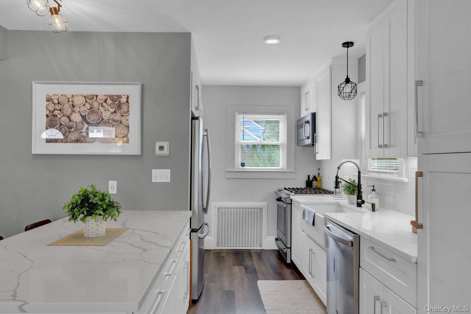 133 Nassau Avenue, Malverne, NY 11565