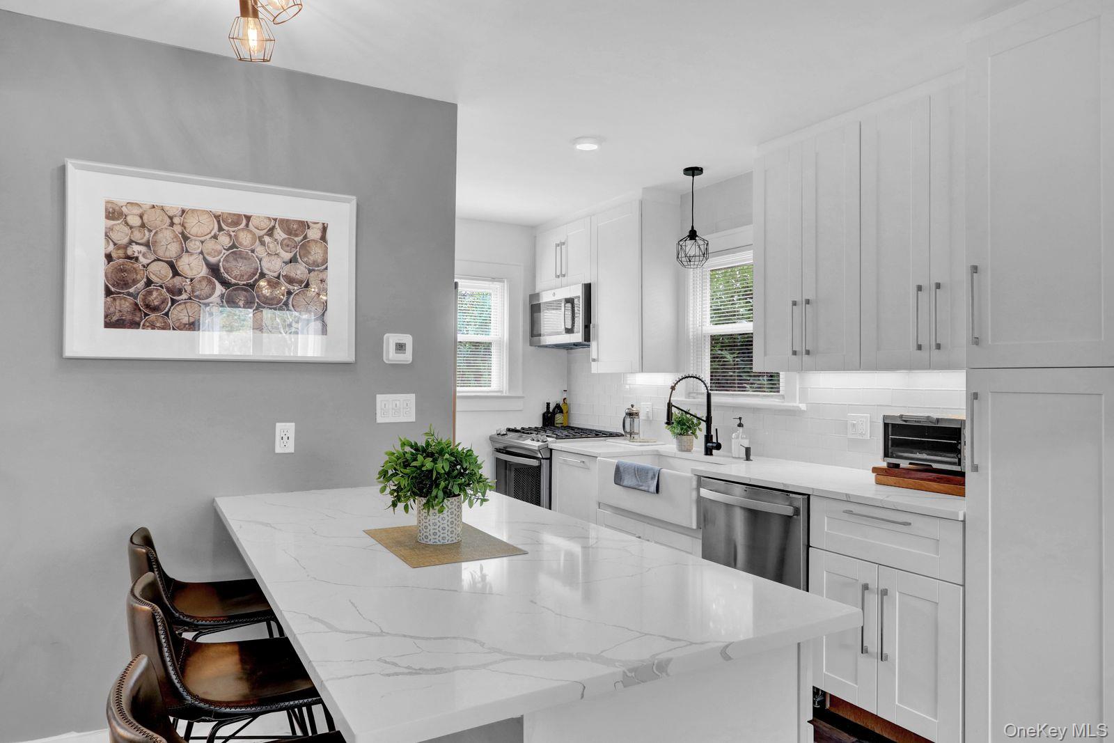 133 Nassau Avenue, Malverne, NY 11565