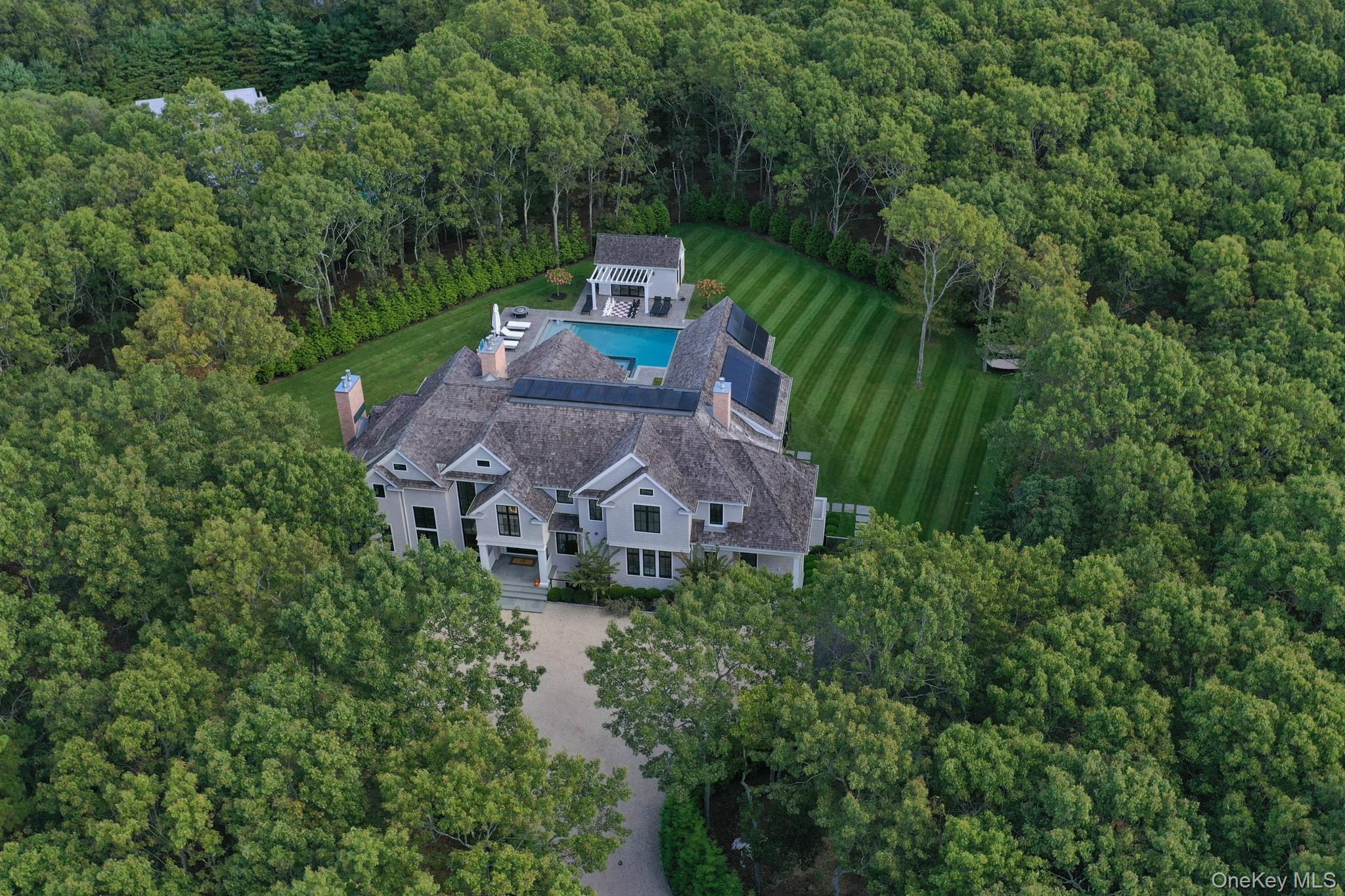 23 Peach Farm Lane, East Hampton, NY 11937