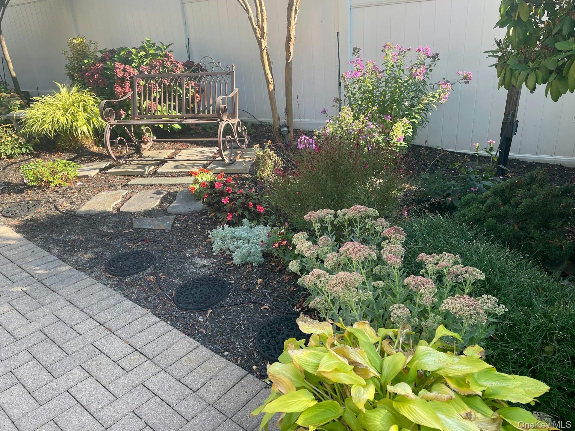 258 Grant Avenue, Islip, NY 11751