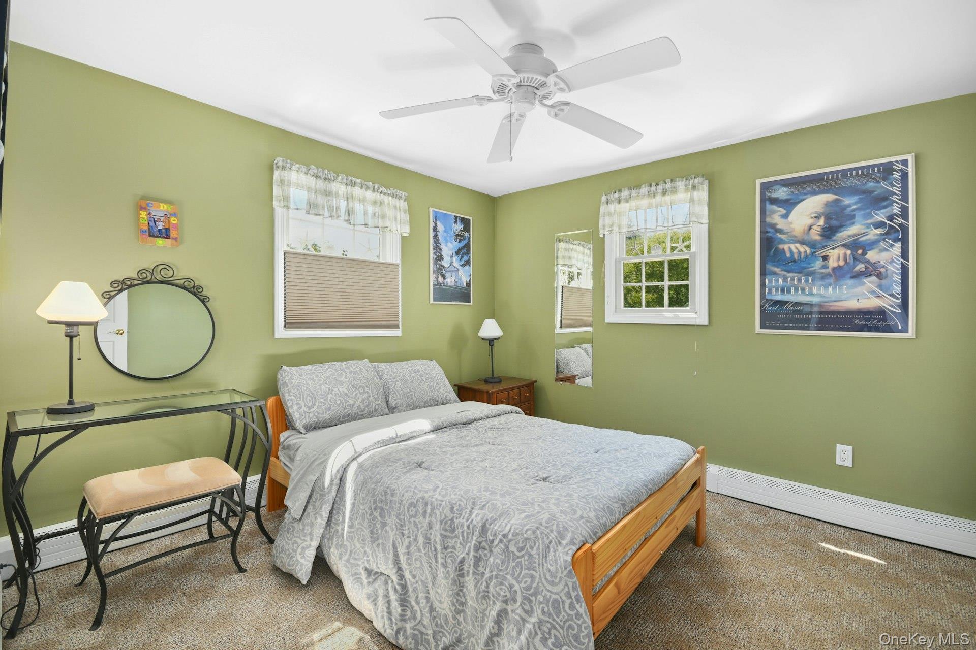 258 Grant Avenue, Islip, NY 11751