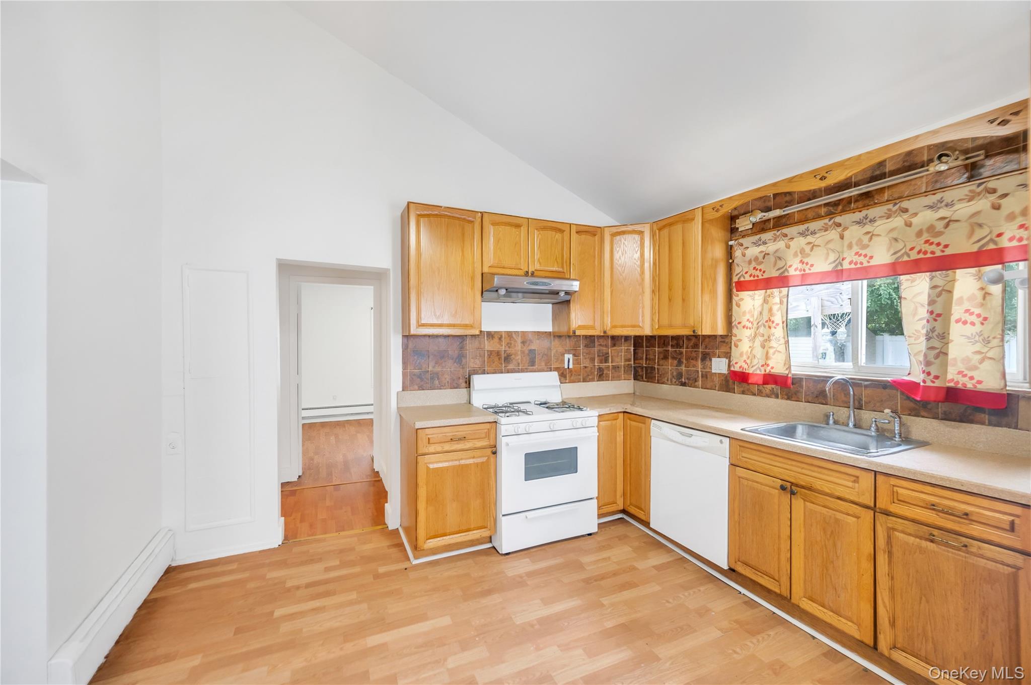 548 Keller Avenue, Elmont, NY 11003