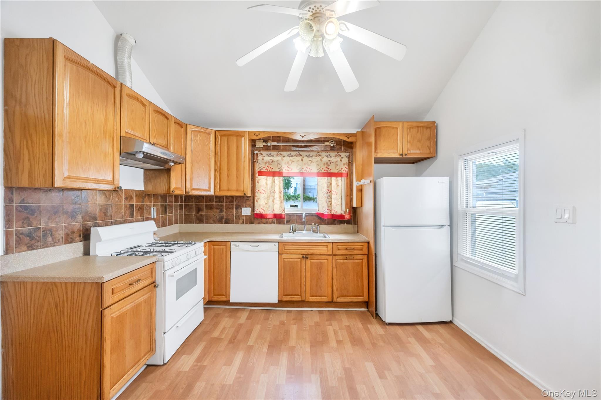 548 Keller Avenue, Elmont, NY 11003