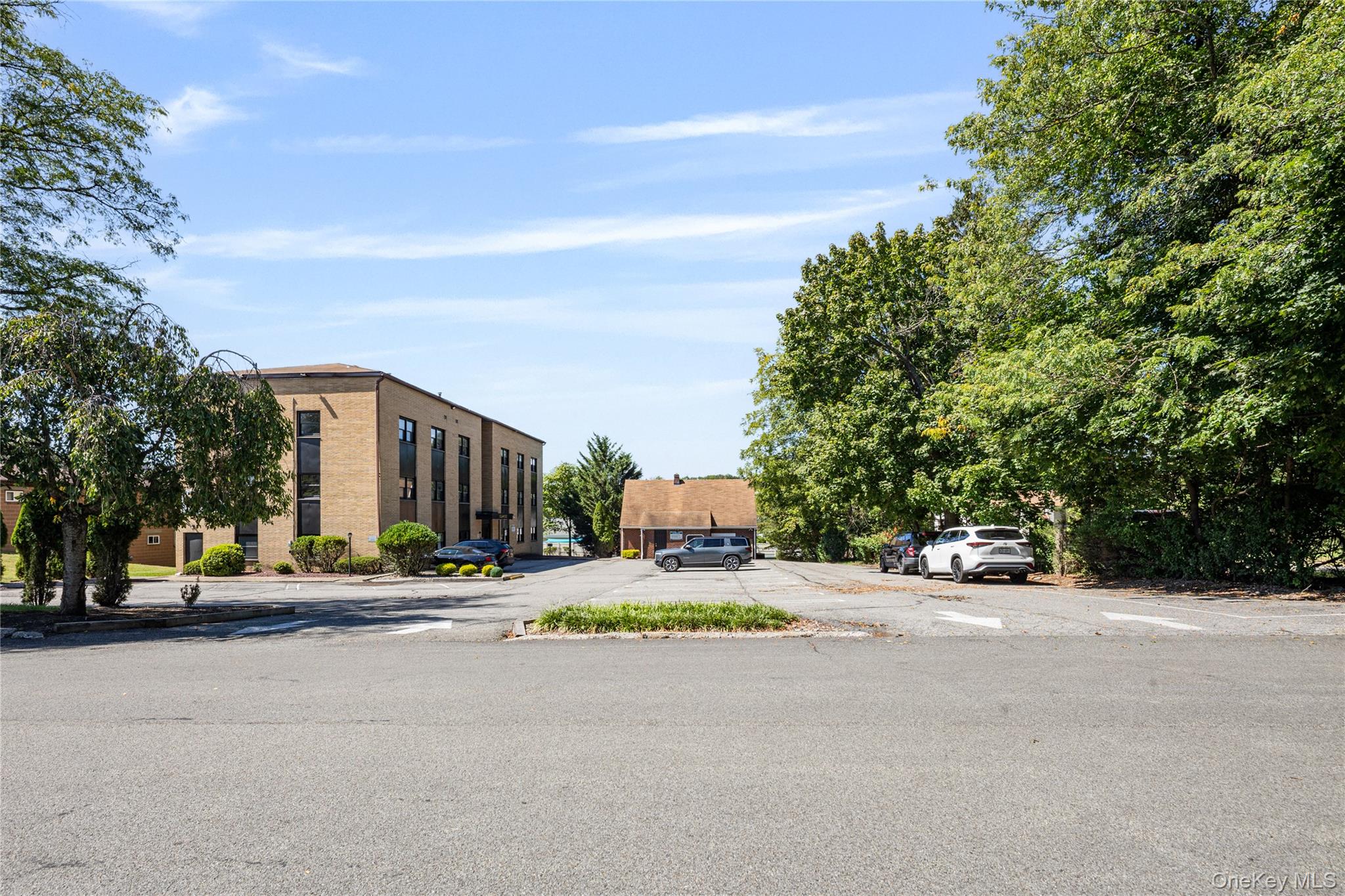 7 Elmwood # 301, New City, NY 10956