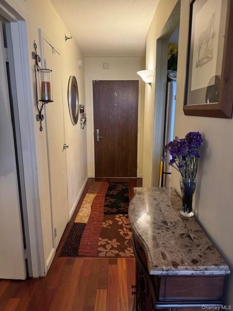 4 Martine Avenue # 1402, White Plains, NY 10606