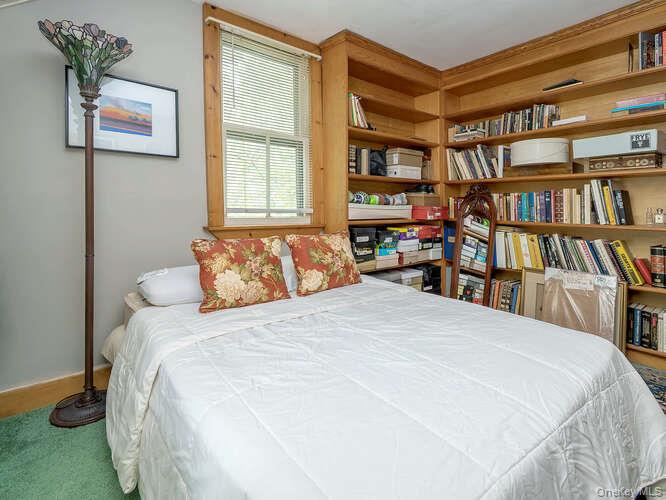 171 8th Avenue, Sea Cliff, NY 11579