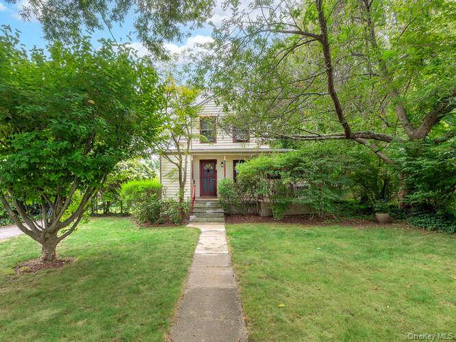 171 8th Avenue, Sea Cliff, NY 11579