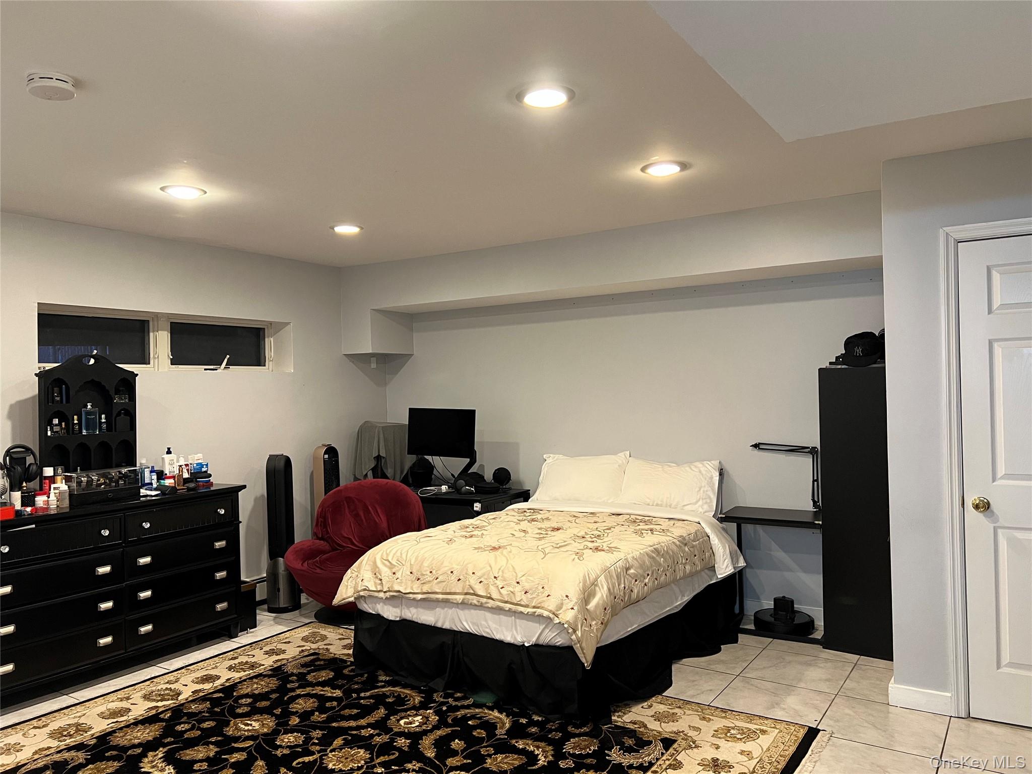 204 Outlook Avenue, Bronx, NY 10465