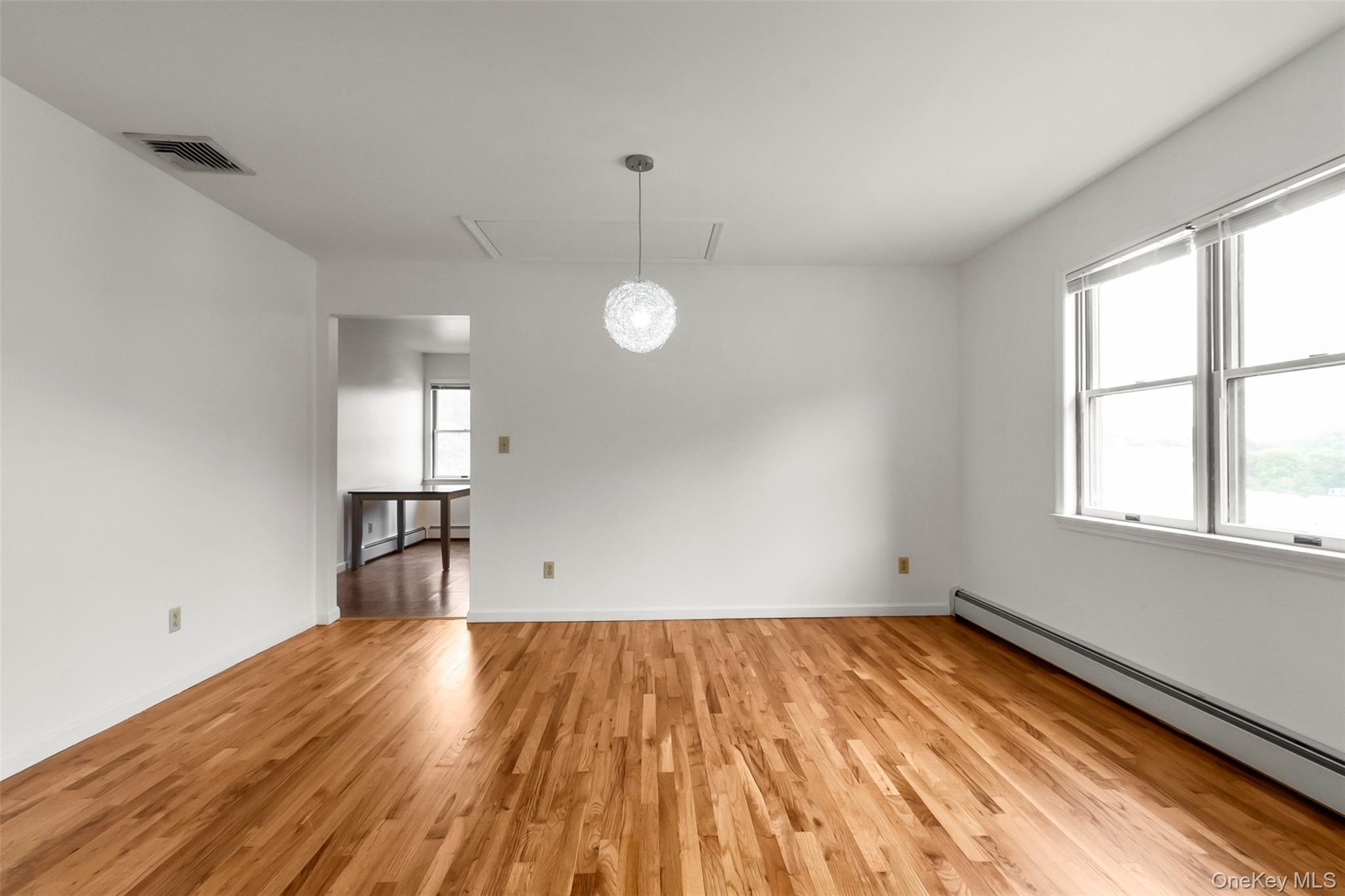 973 N Broadway, White Plains, NY 10603