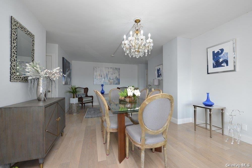 61-20 Grand Central Parkway # B 903, Forest Hills, NY 11375