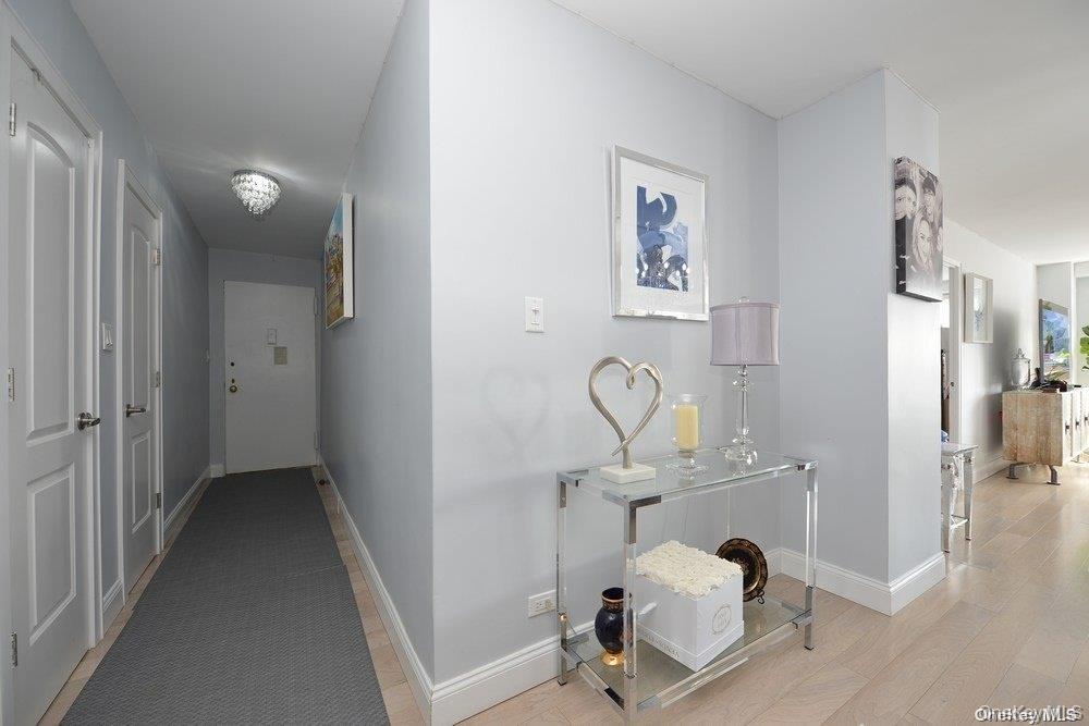 61-20 Grand Central Parkway # B 903, Forest Hills, NY 11375