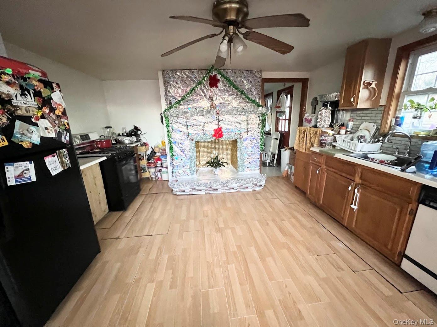 70 Main Street, Chester, NY 10918