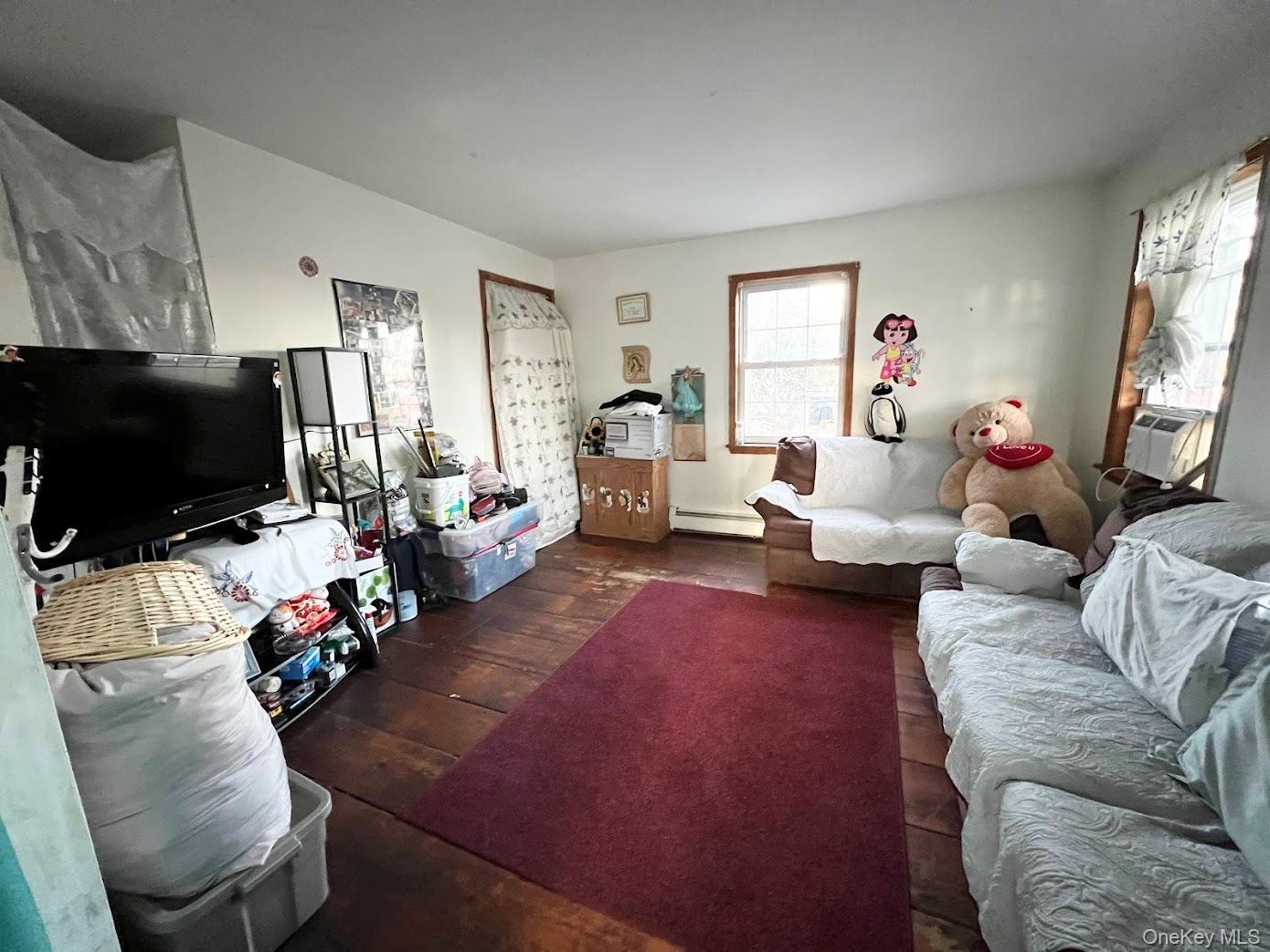 70 Main Street, Chester, NY 10918