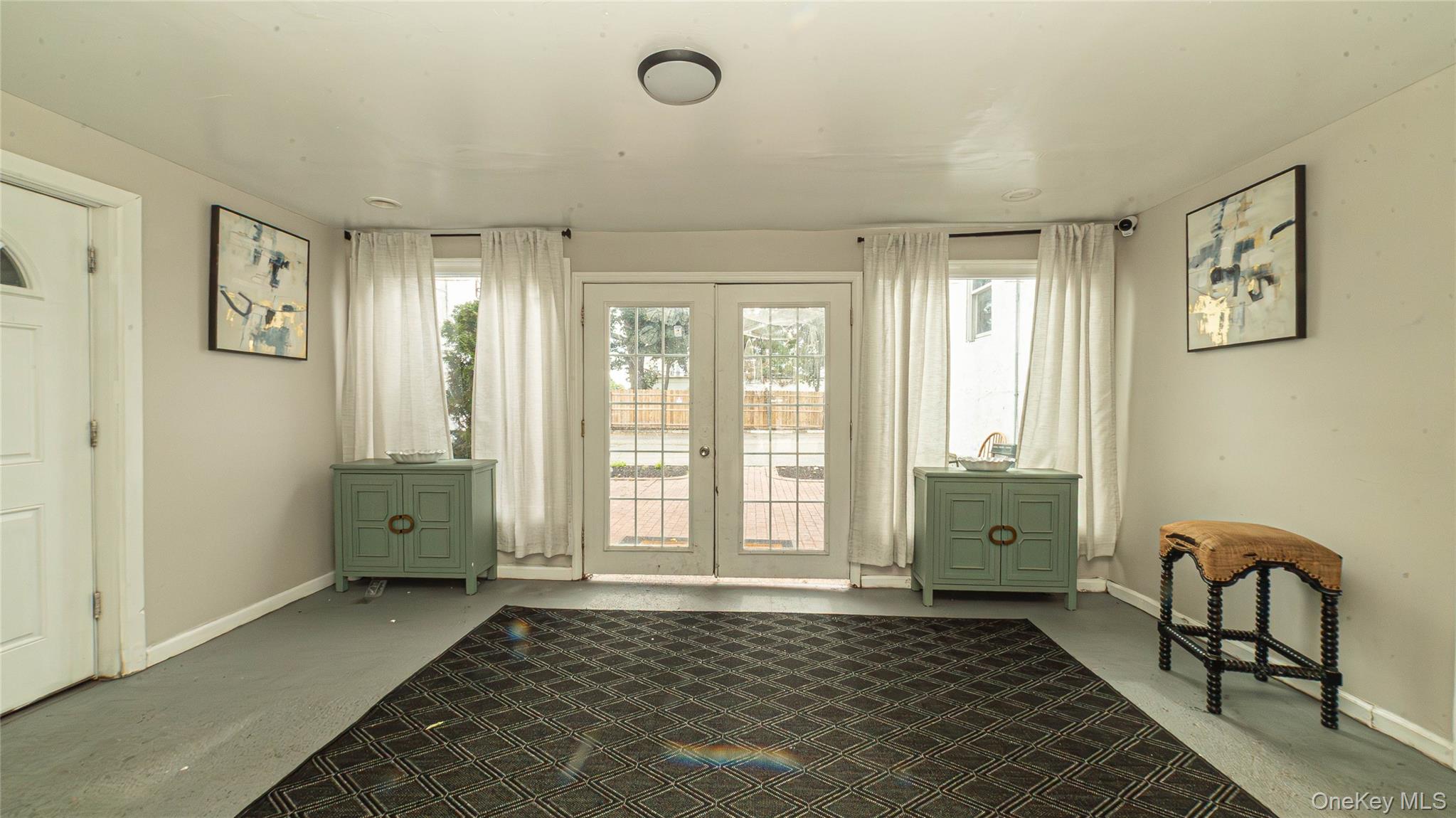 20-22 Bay Shore Ave # Apt 20-3, Bay Shore, NY 11706