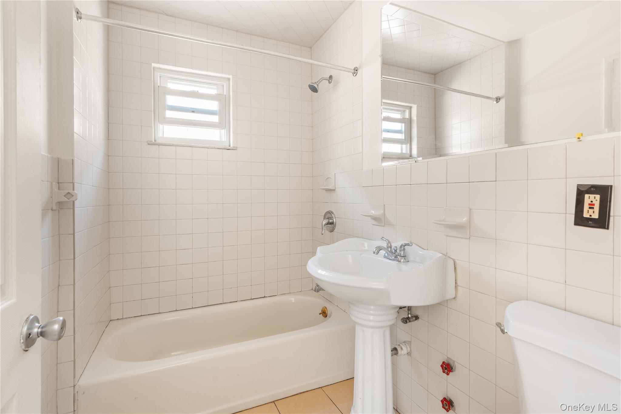 1163 Havemeyer Avenue, Bronx, NY 10462