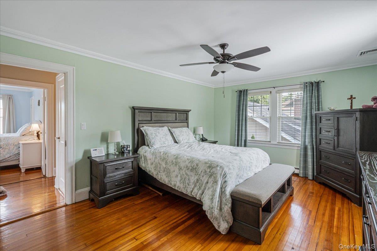 2 Derby Court, Malverne, NY 11565