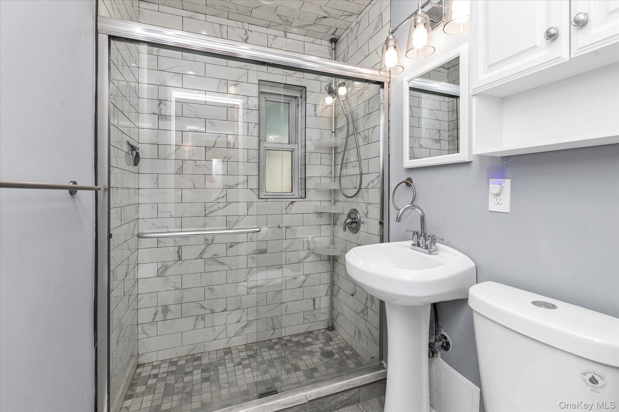 195 N Village Avenue # D4, Rockville Centre, NY 11570