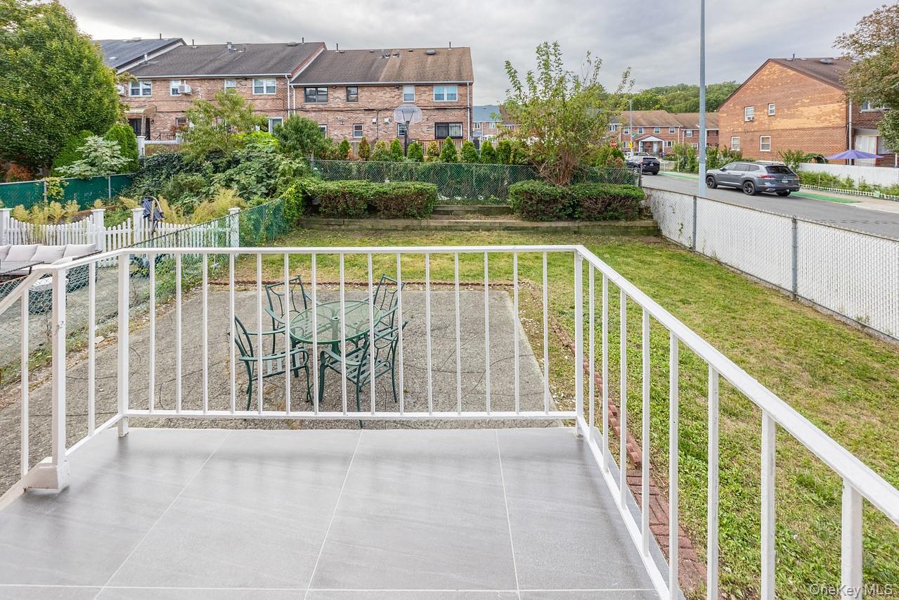 240-02 65th Avenue, Little Neck, NY 11362