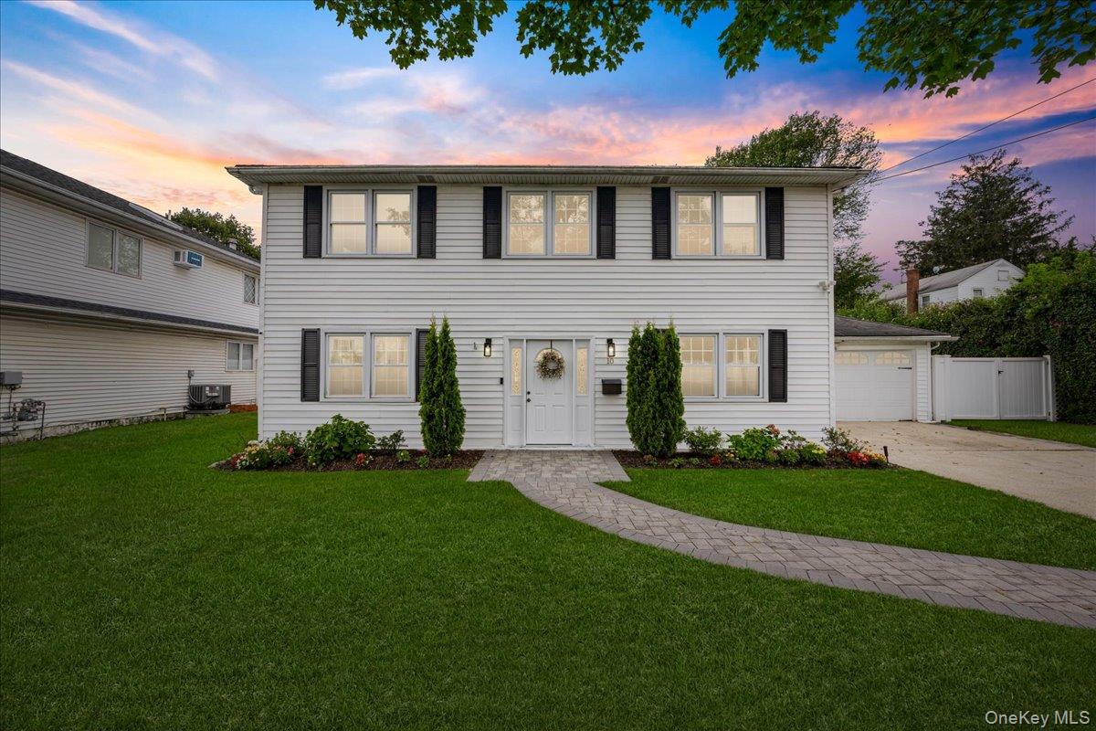 10 Alpha Street, Tuckahoe, NY 10707
