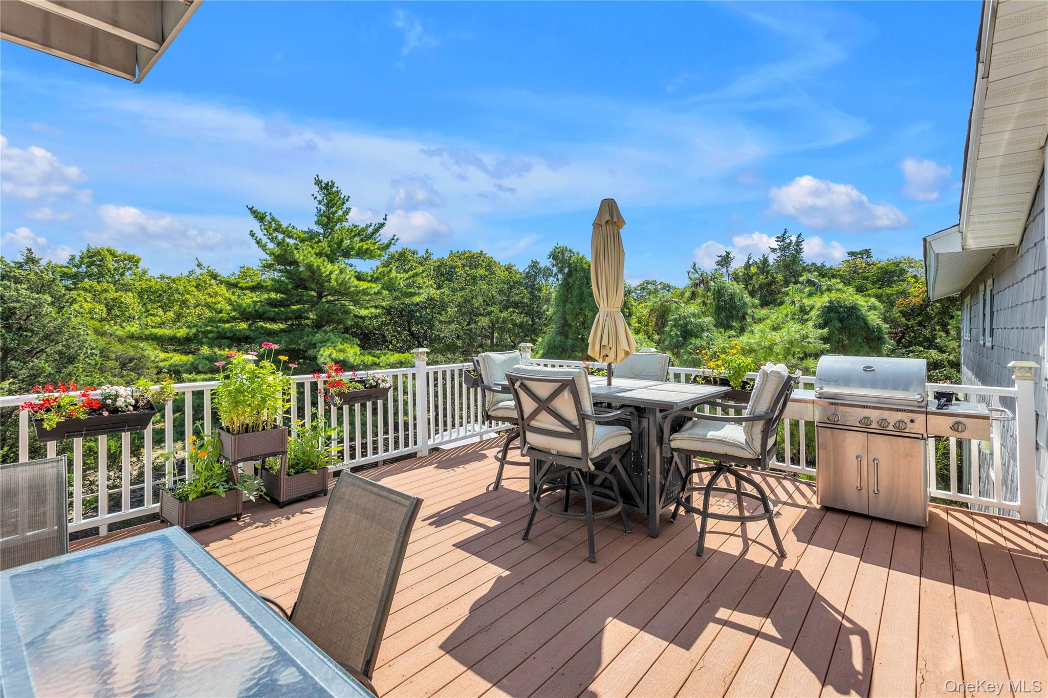 7 Beach Plum Drive, Northport, NY 11768