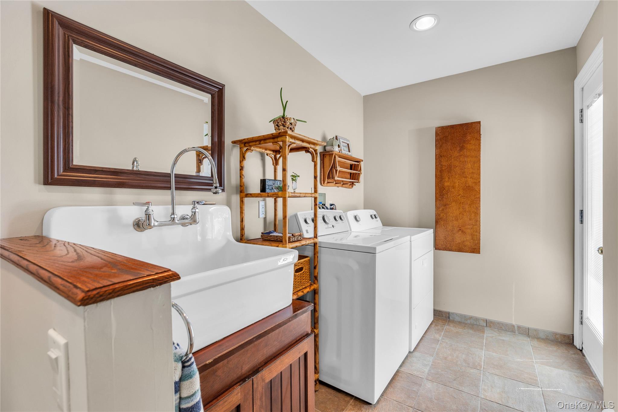 7 Beach Plum Drive, Northport, NY 11768