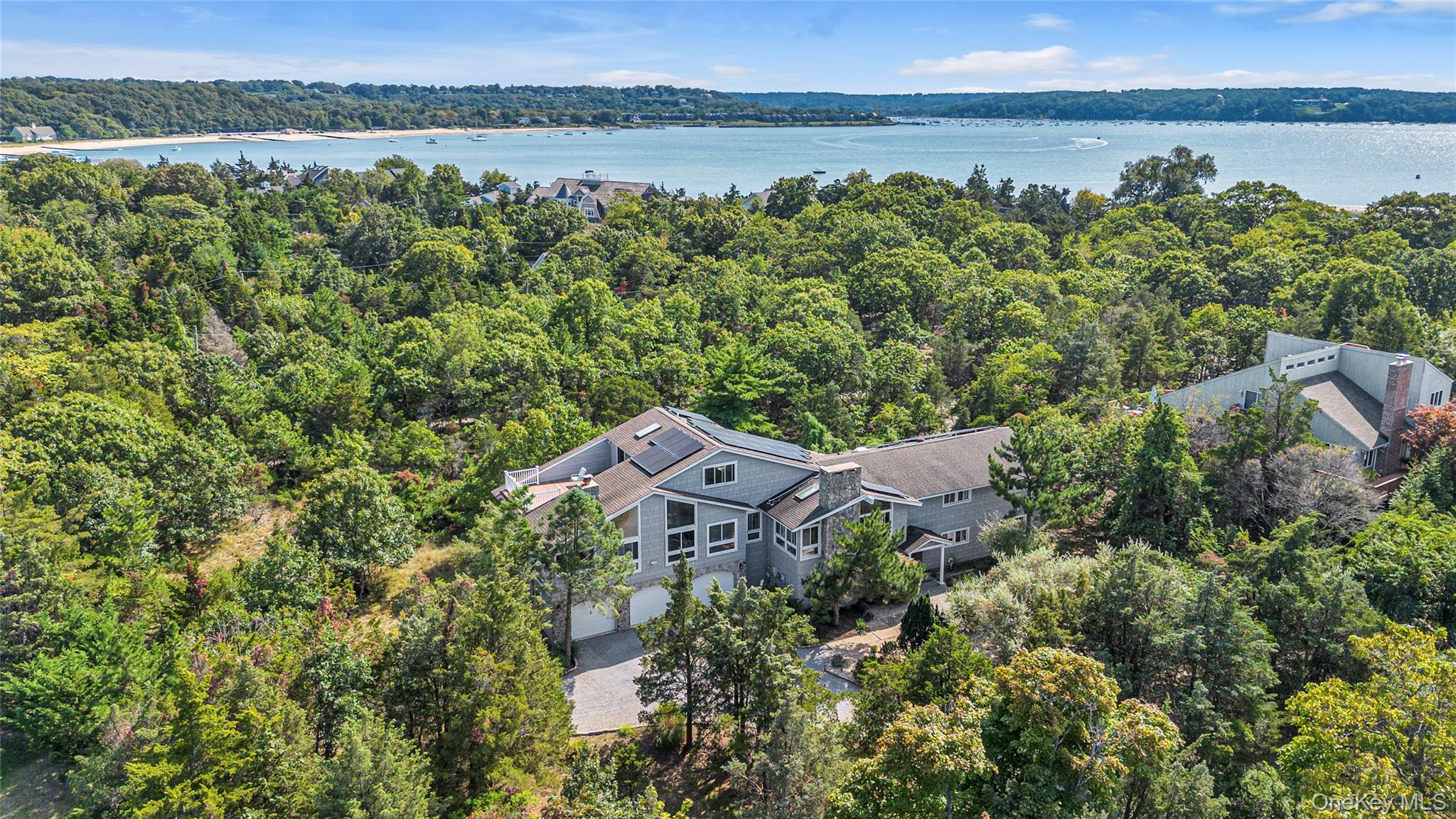 7 Beach Plum Drive, Northport, NY 11768