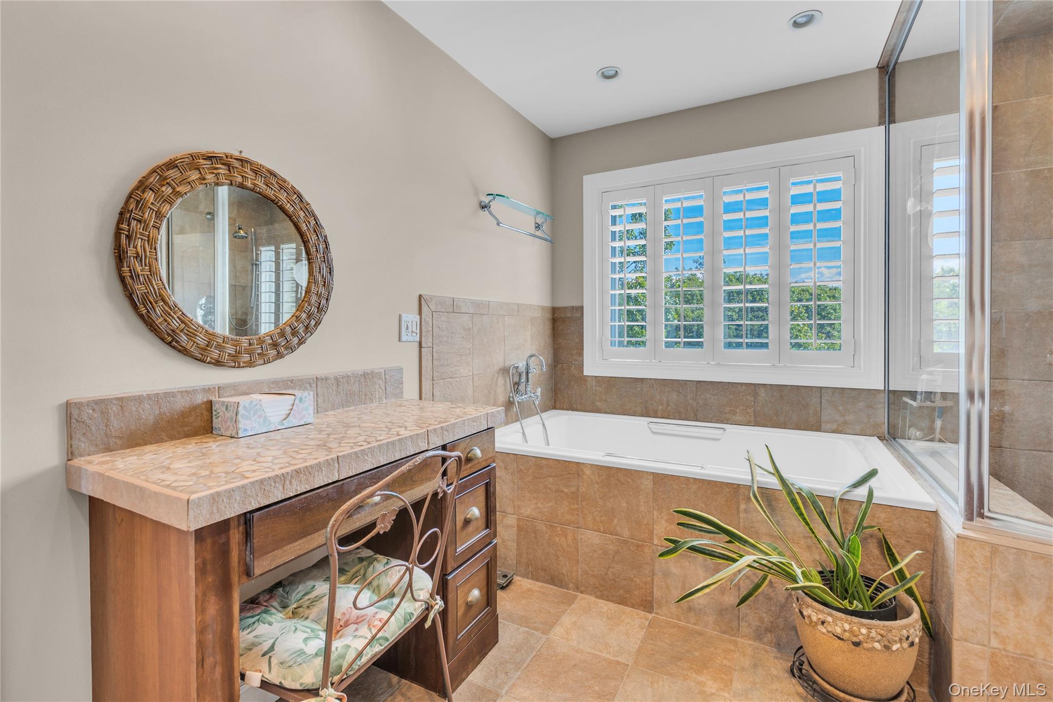 7 Beach Plum Drive, Northport, NY 11768