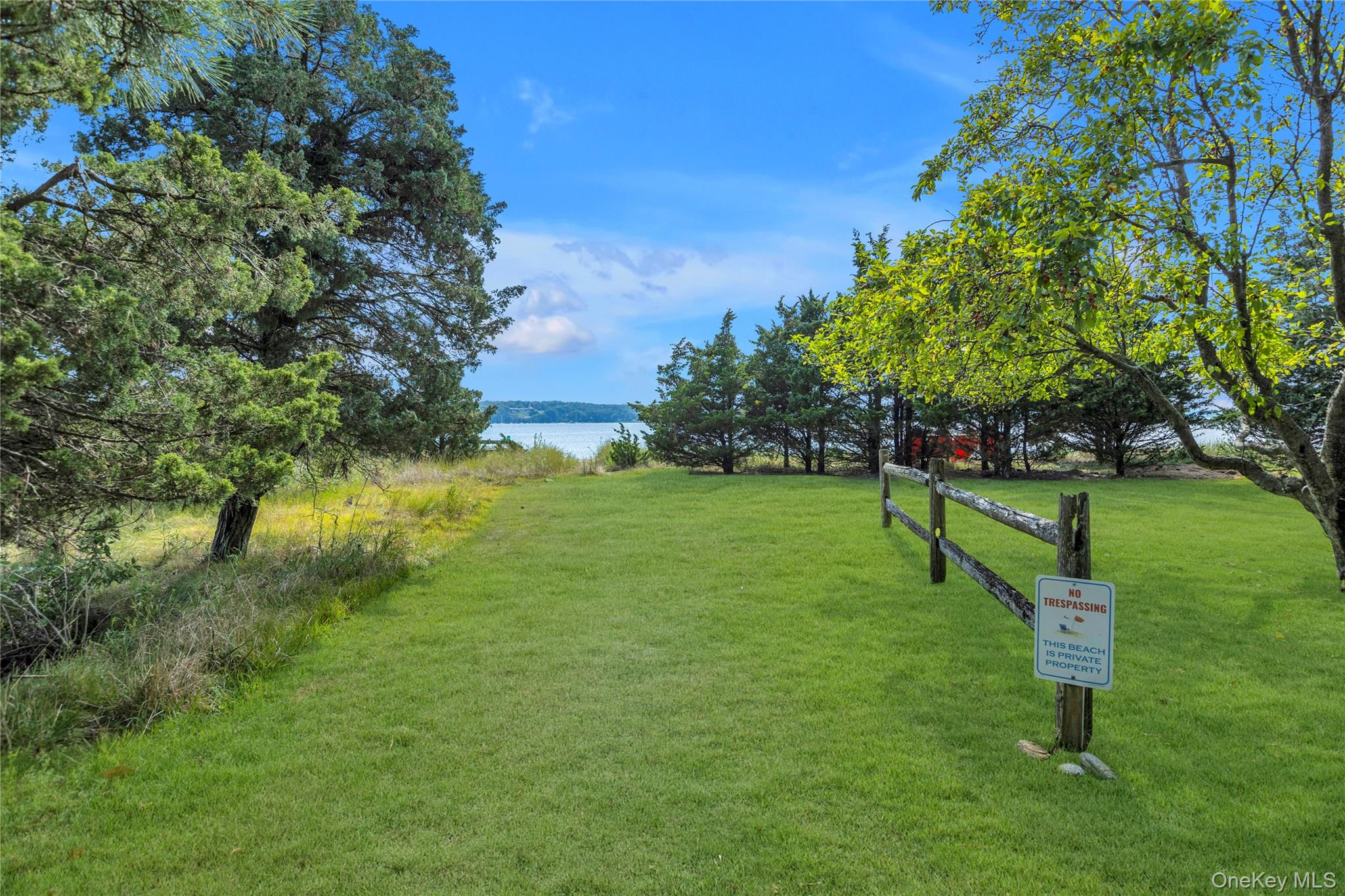 7 Beach Plum Drive, Northport, NY 11768