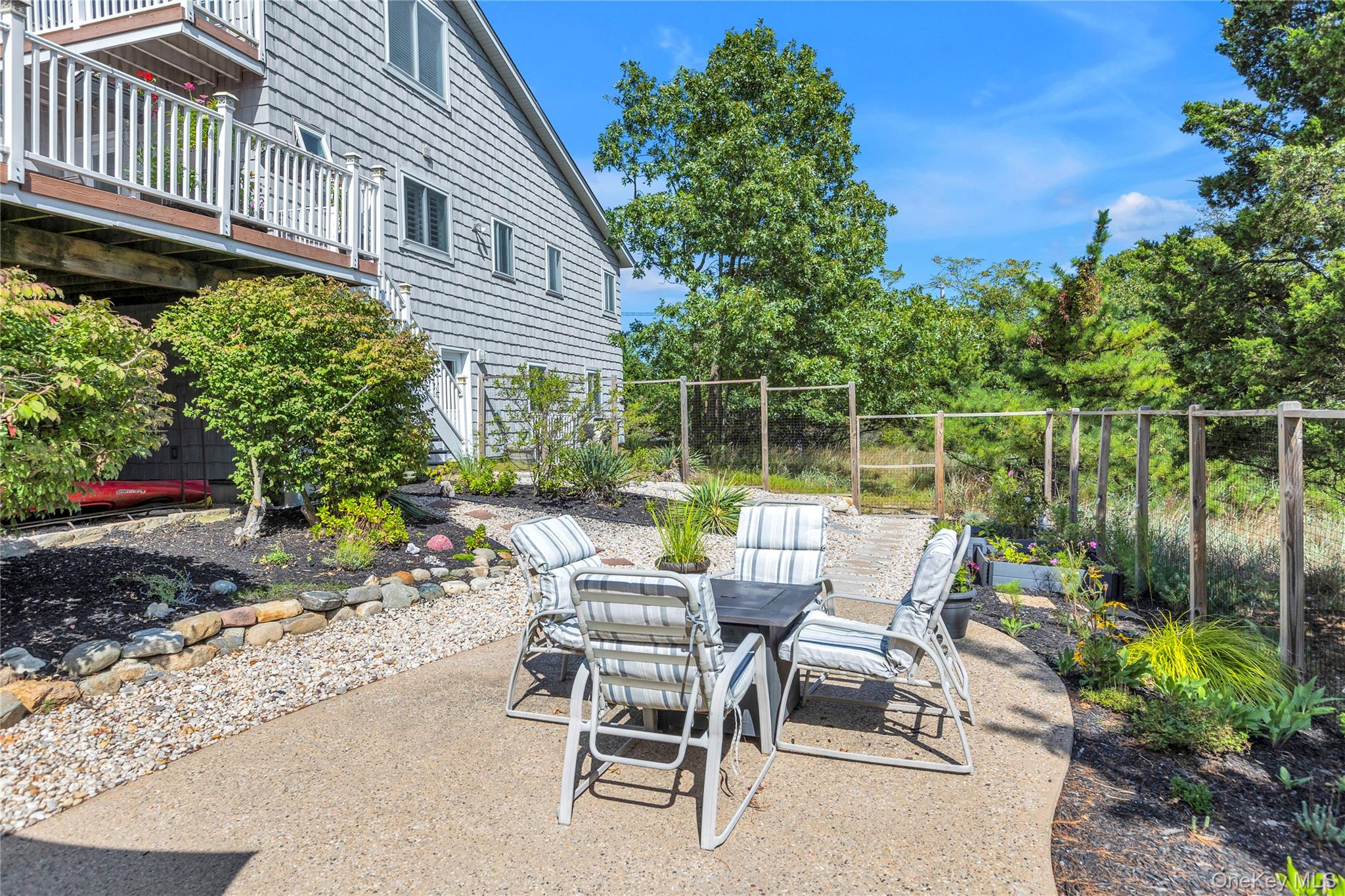 7 Beach Plum Drive, Northport, NY 11768