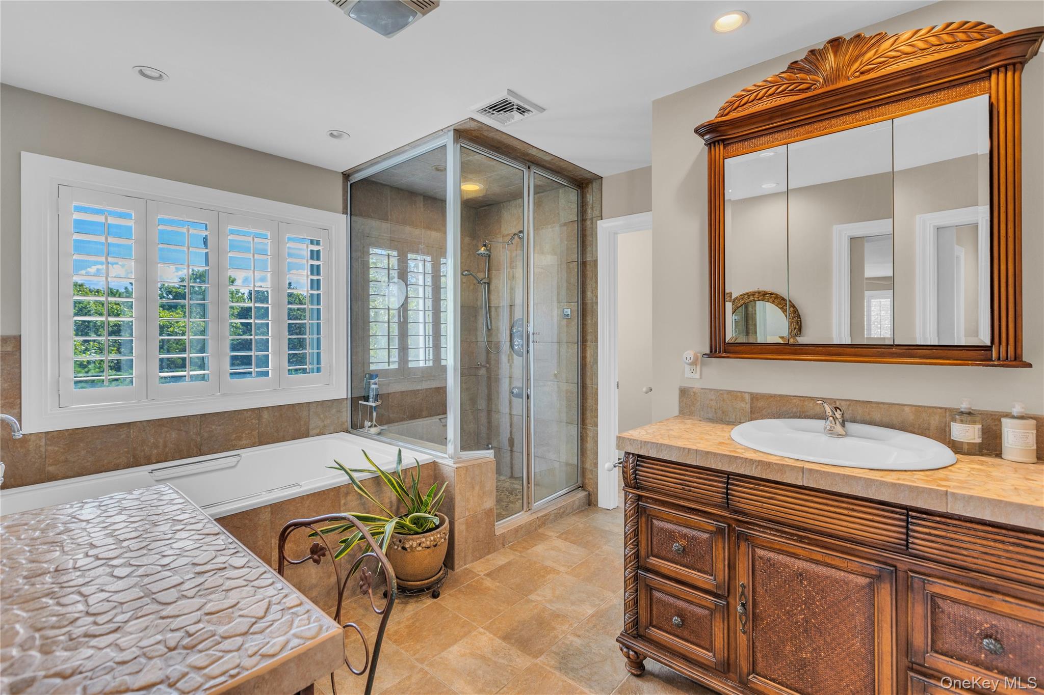 7 Beach Plum Drive, Northport, NY 11768