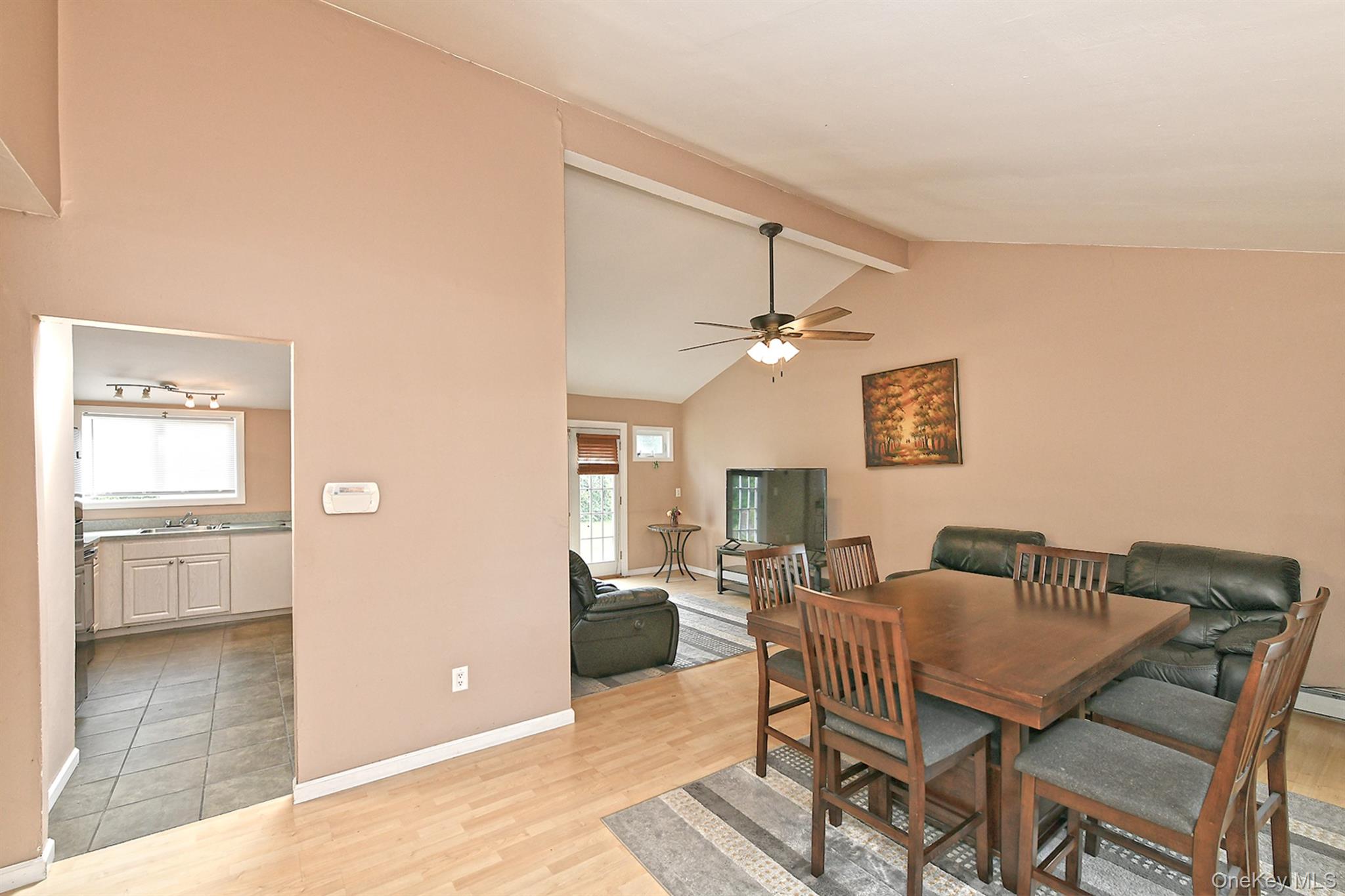 541 Blue Point Road, Farmingville, NY 11738