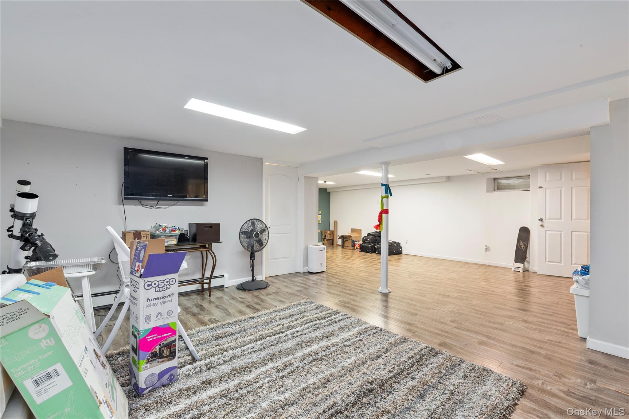 355 1st Street, Mineola, NY 11501