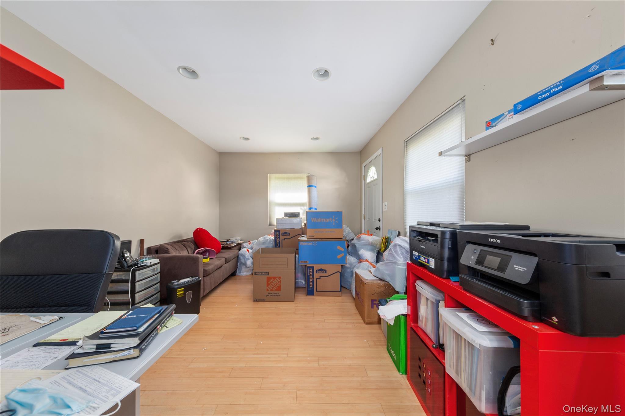 355 1st Street, Mineola, NY 11501