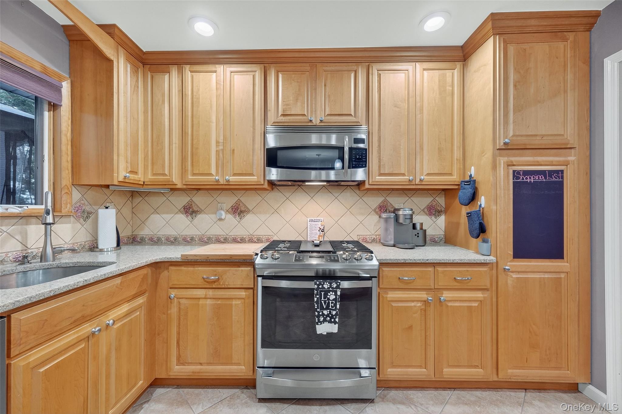 149 Cole Court, Buchanan, NY 10511